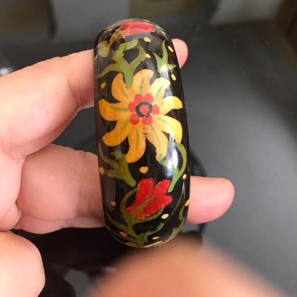 Vintage wooden bangle hand painted 70-80s - Picture 2 of 7